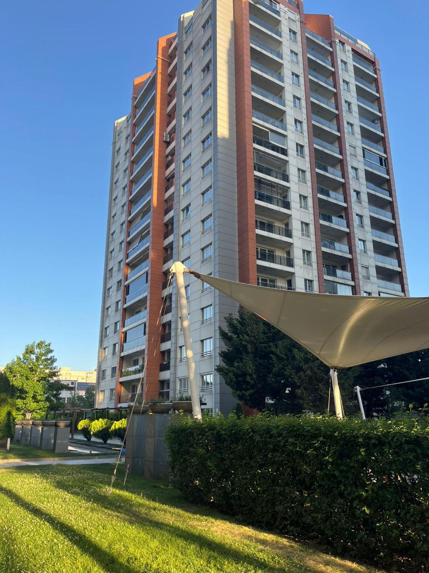 Central City Oasis - Incity Bucharest Exterior photo